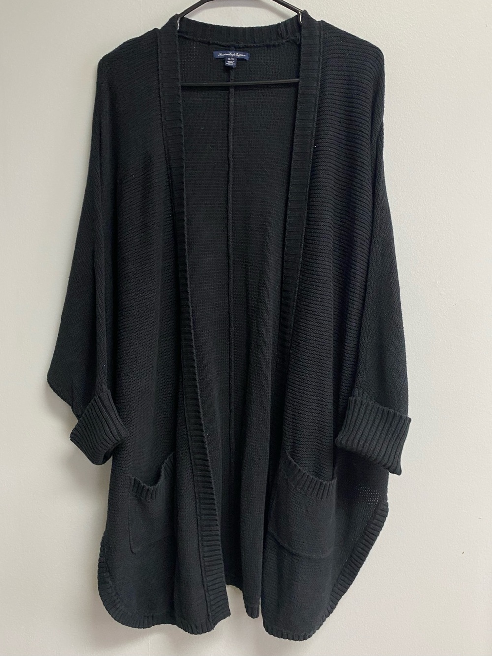 AMERICAN EAGLE CARDIGAN SWEATER - XL
